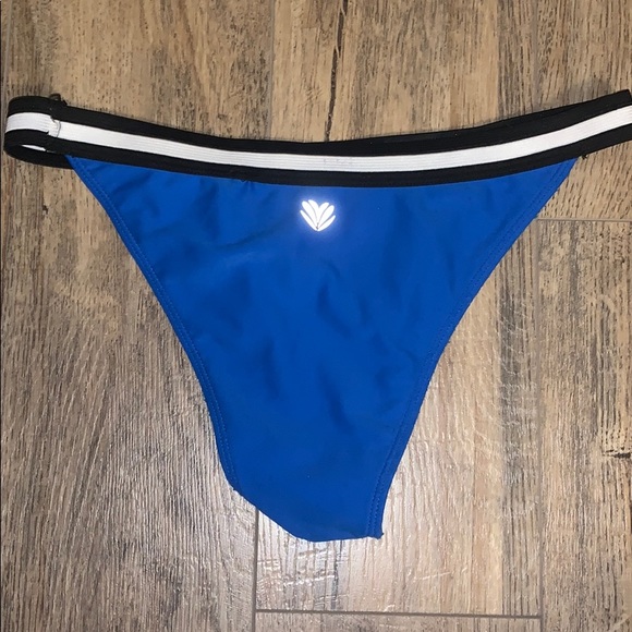 Blue Bikini - Picture 2 of 2